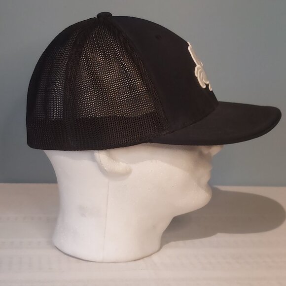 Black and White Spider Hat - Picture 2 of 5